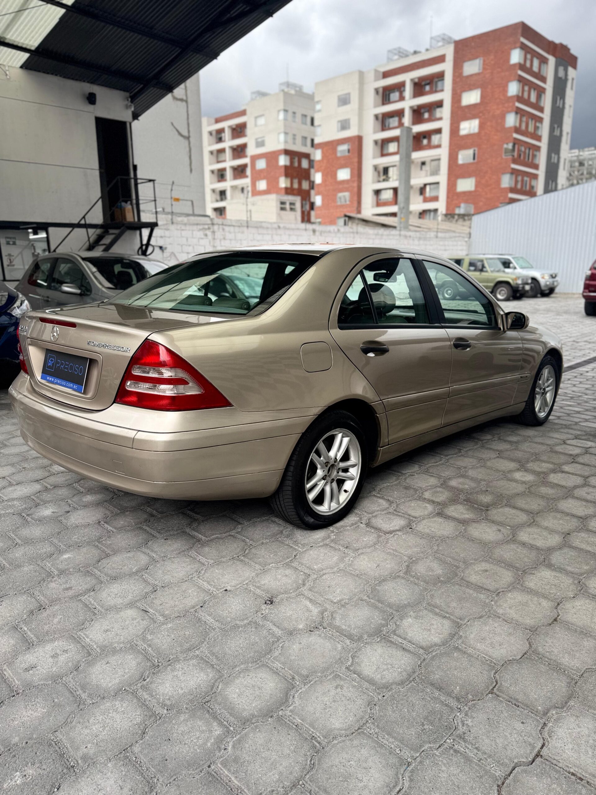 Mercedes Benz – C200K