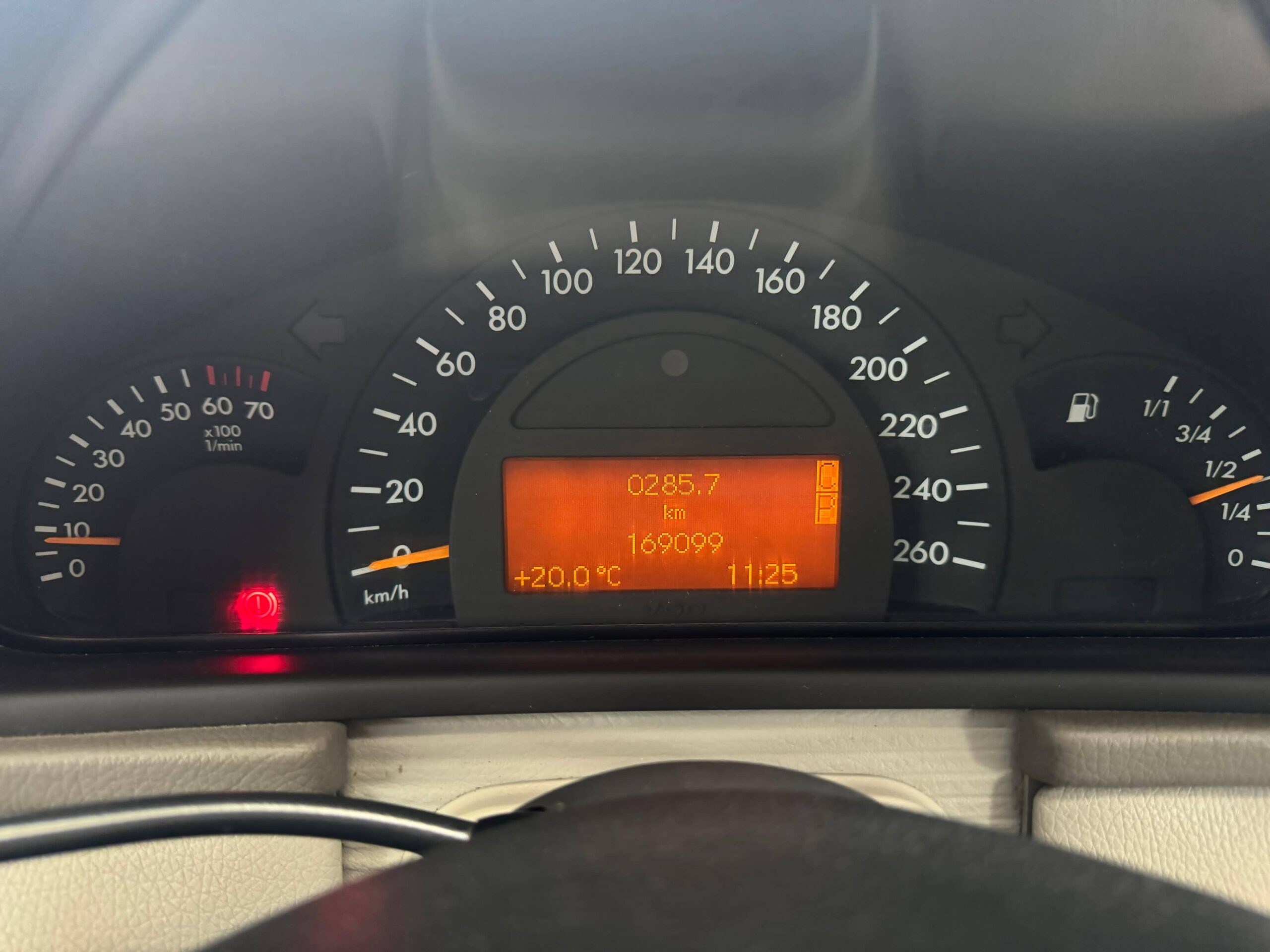 Mercedes Benz – C200K