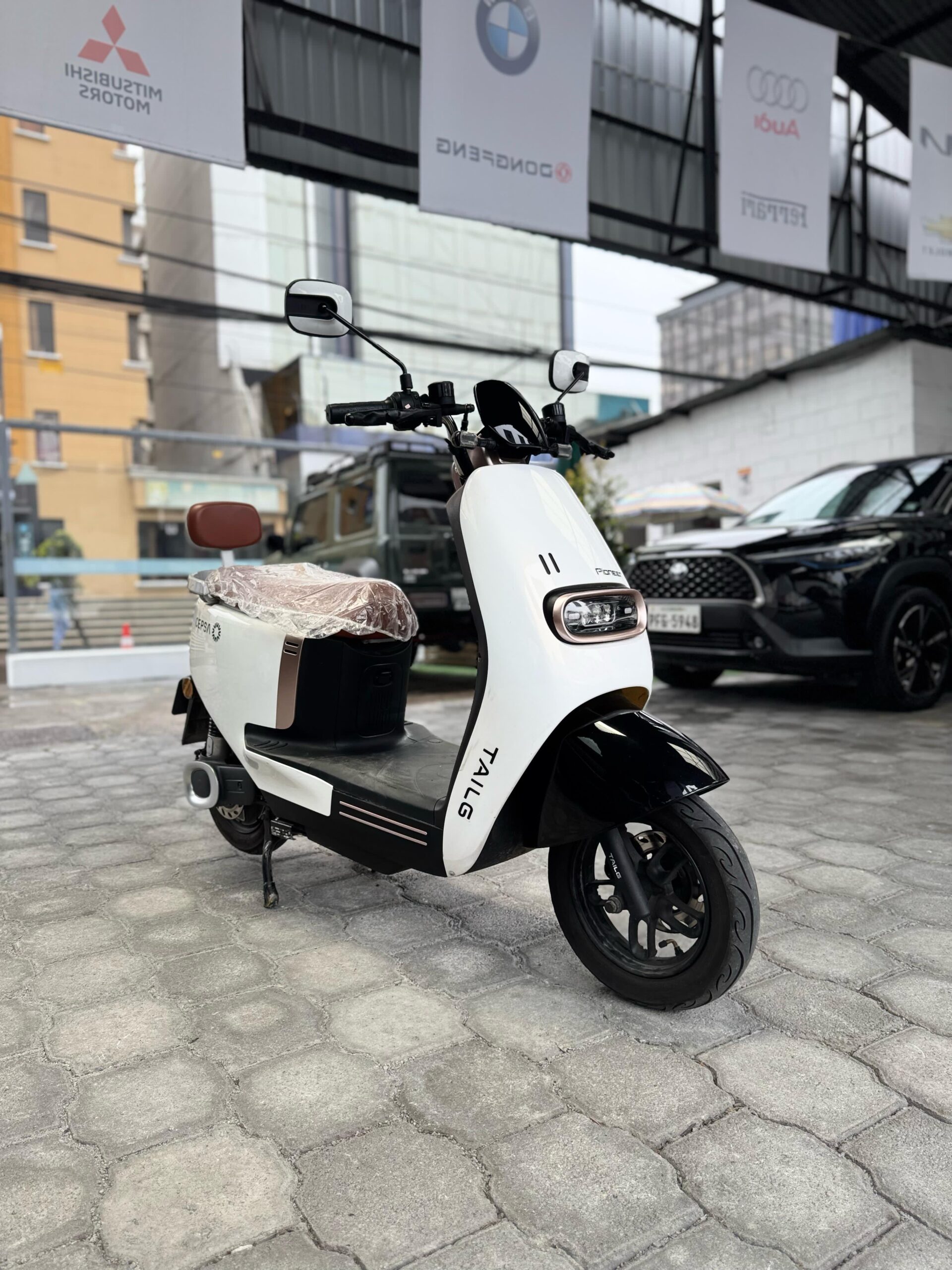 TAILAG – PIONEER EV