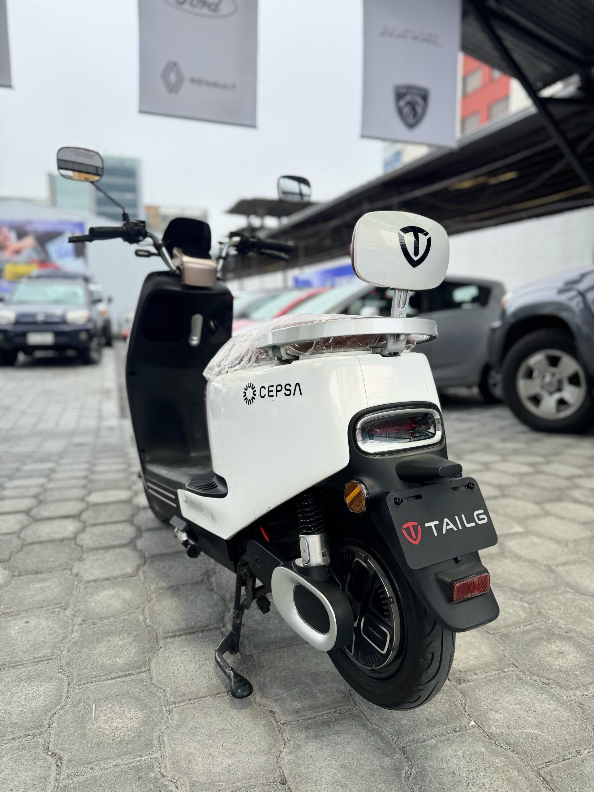 TAILAG – PIONEER EV
