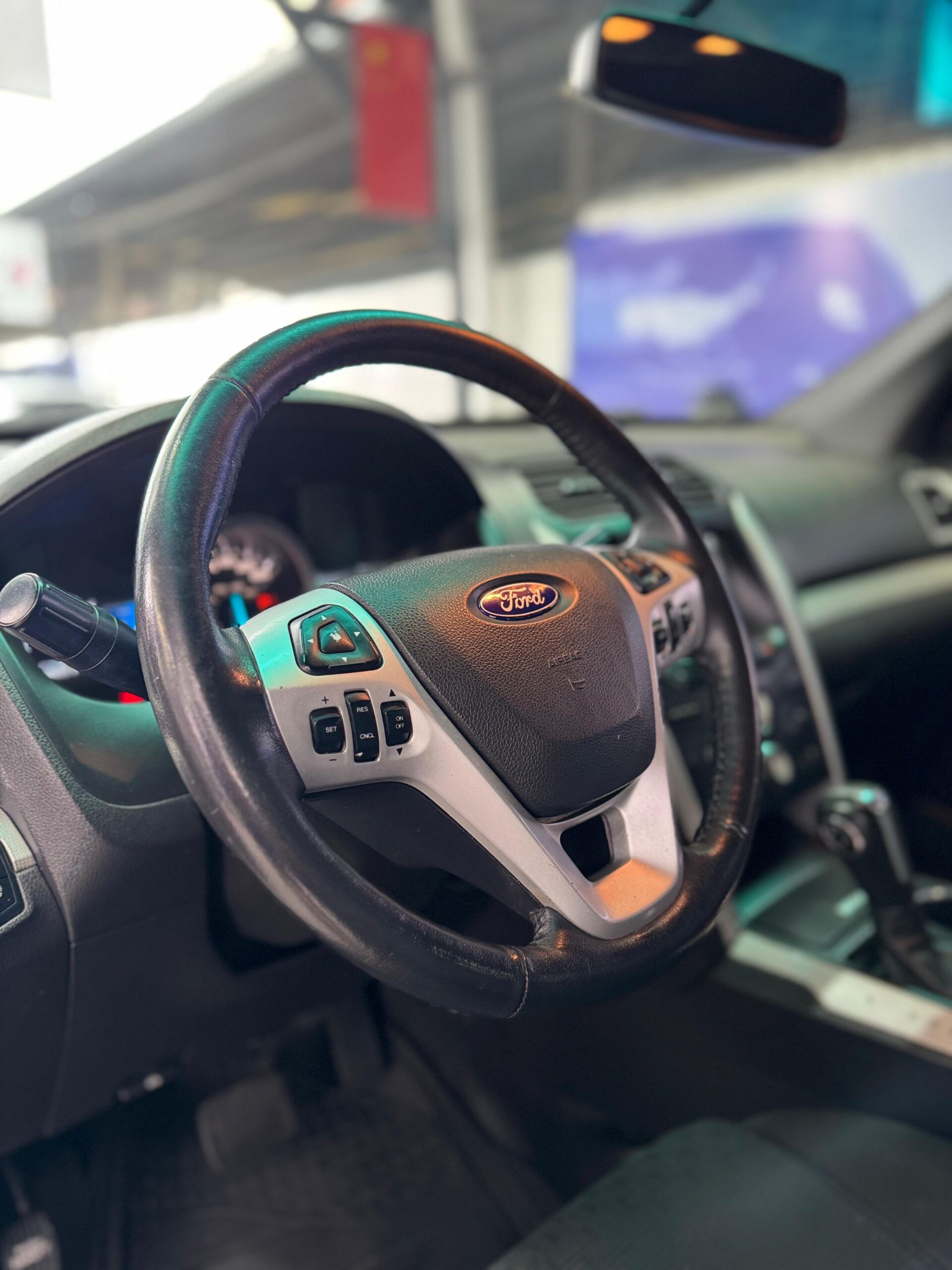 FORD – EXPLORER XLT 4×4 TA