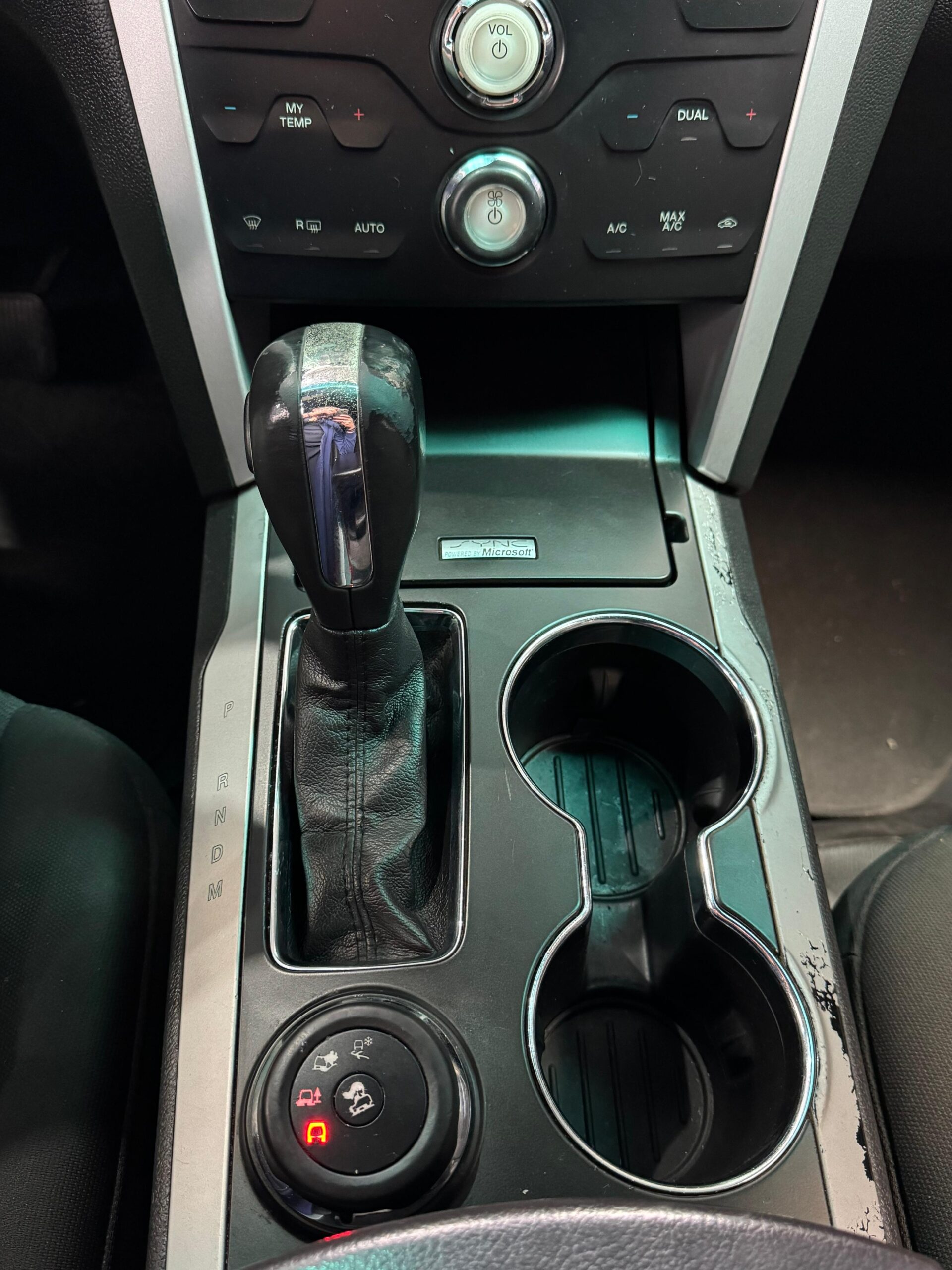 FORD – EXPLORER XLT 4×4 TA
