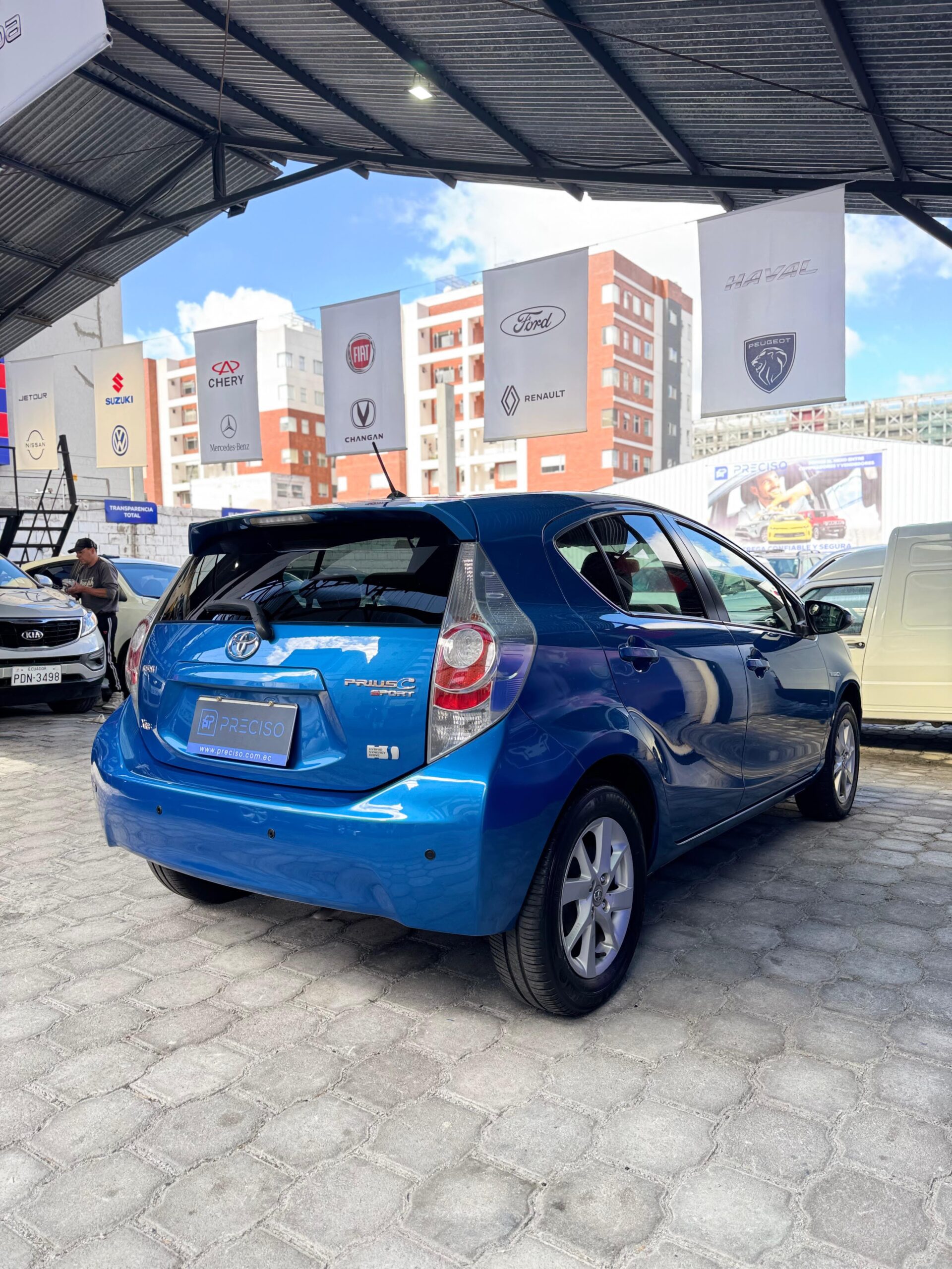 TOYOTA – PRIUS C SPORT AC 1.5 HYBRID TA