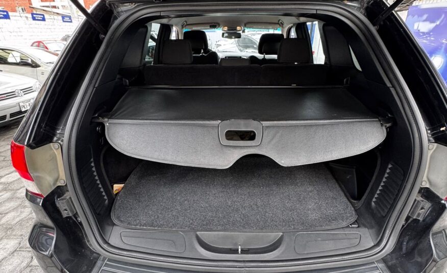 JEEP – GRAND CHEROKEE LAREDO 3.6 4×4
