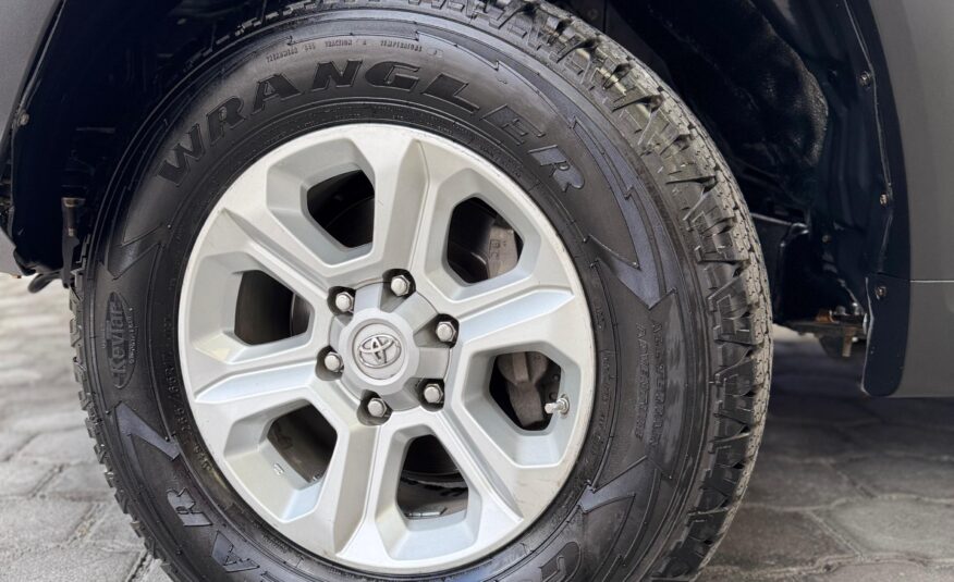 TOYOTA – 4RUNNER 4.0 4×4 TA