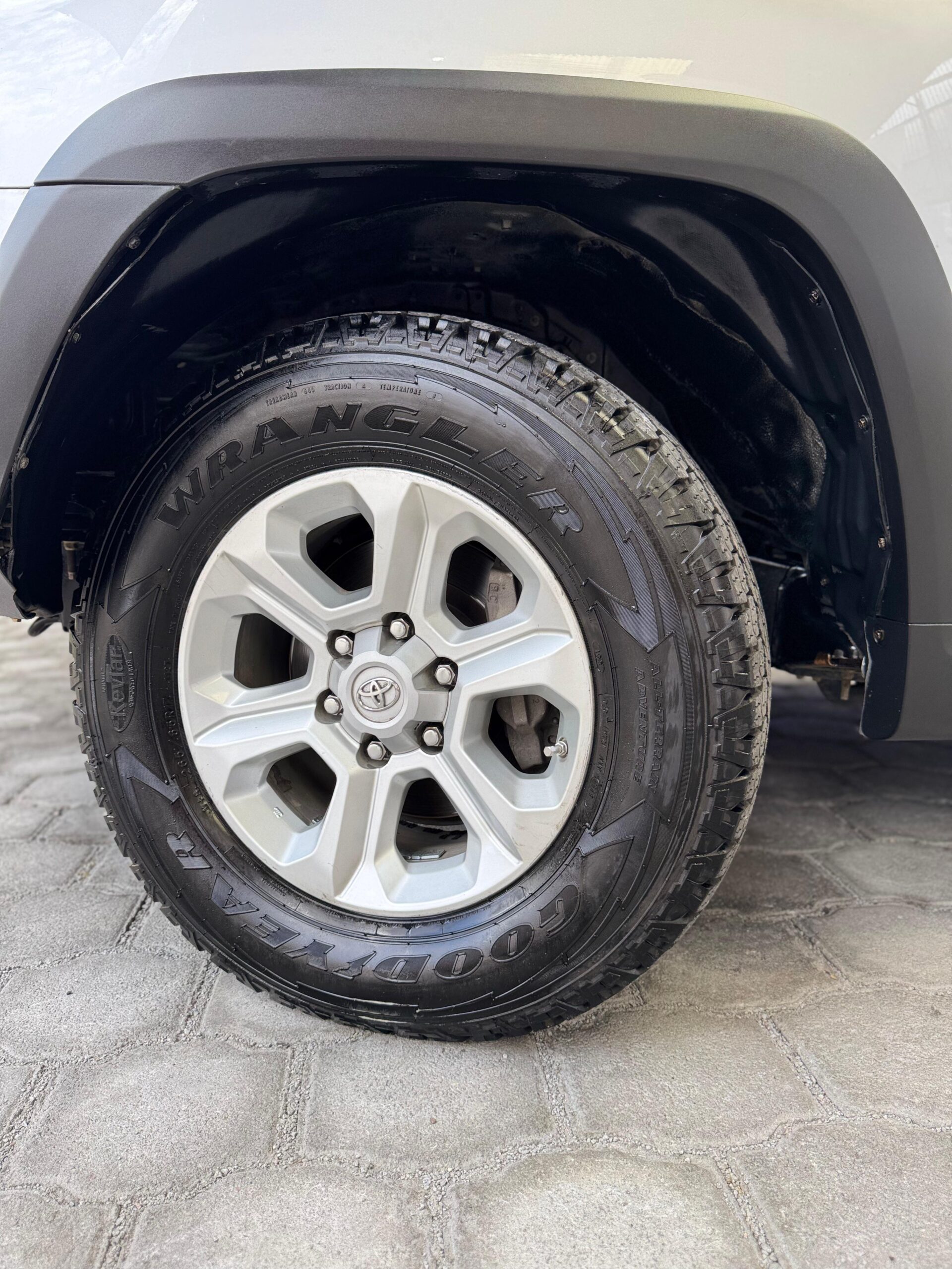 TOYOTA – 4RUNNER 4.0 4×4 TA