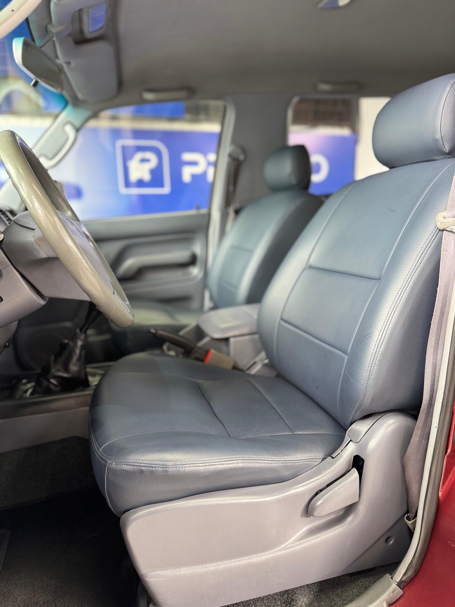 TOYOTA – PRADO SUMO 3p