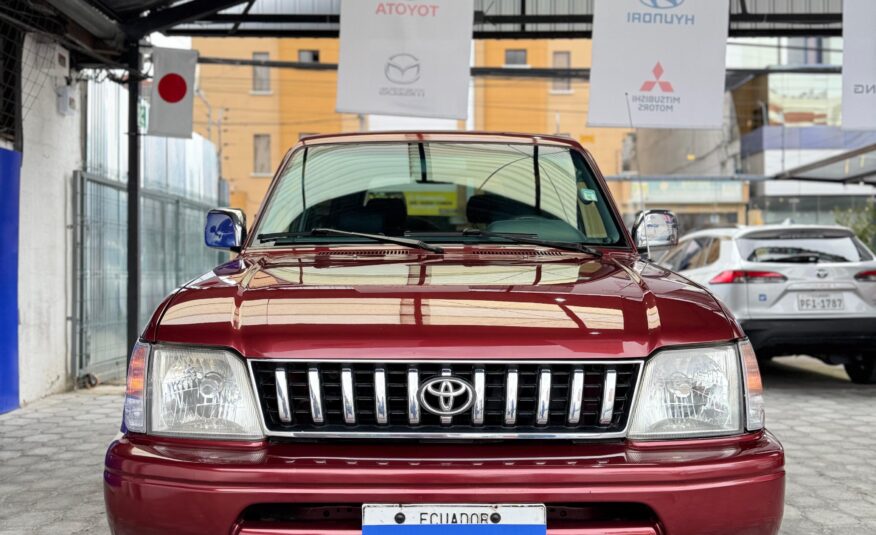 TOYOTA – PRADO SUMO 3p