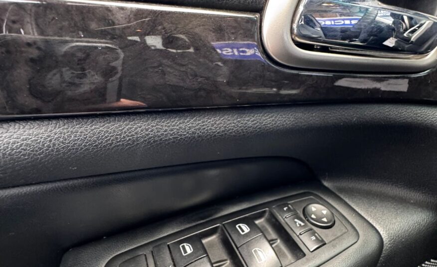 JEEP – GRAND CHEROKEE LAREDO 3.6 4×4