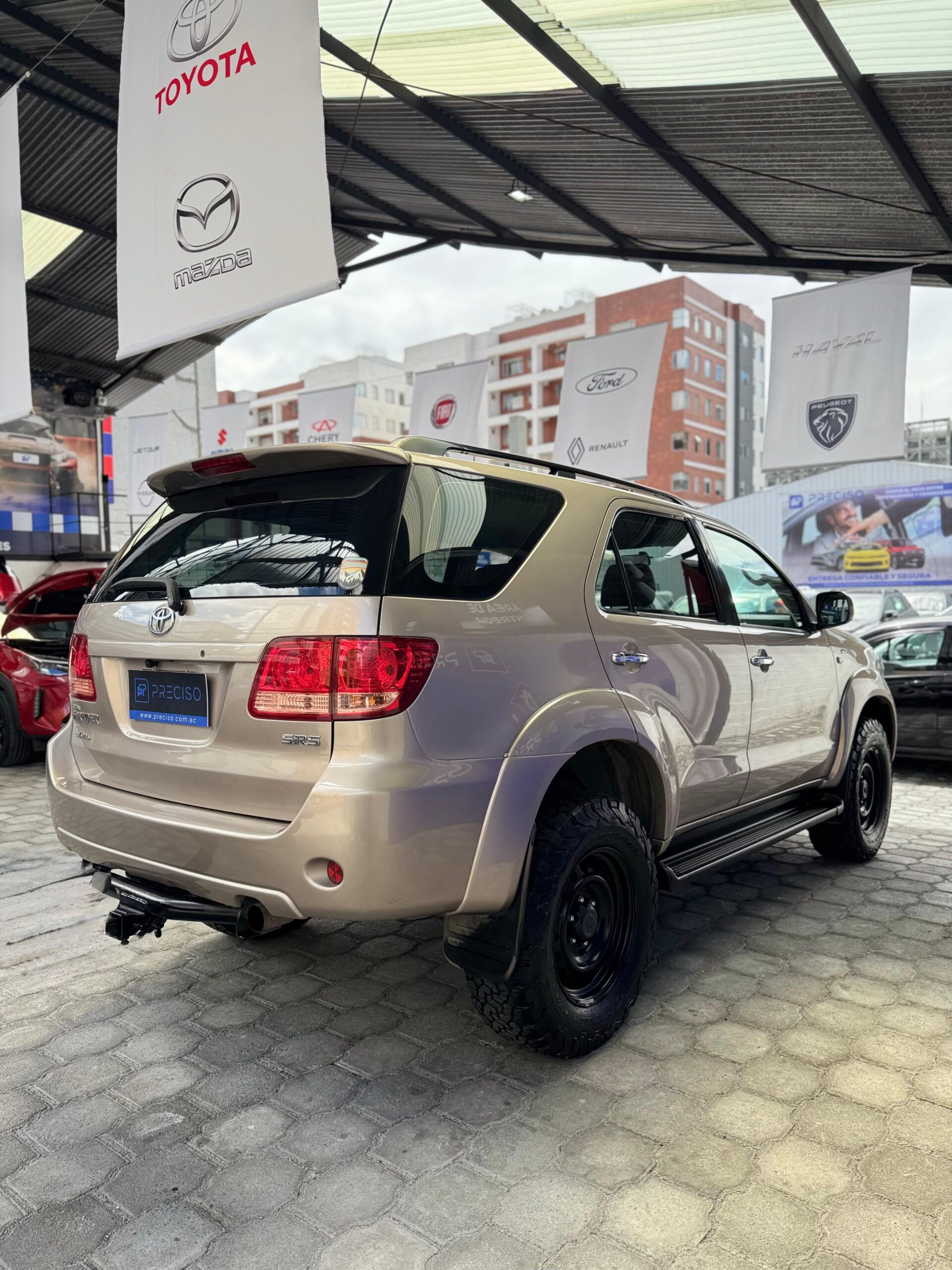 TOYOTA – FORTUNER 4.0 4×4 TM