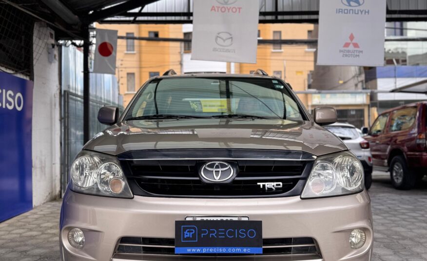 TOYOTA – FORTUNER 4.0 4×4 TM