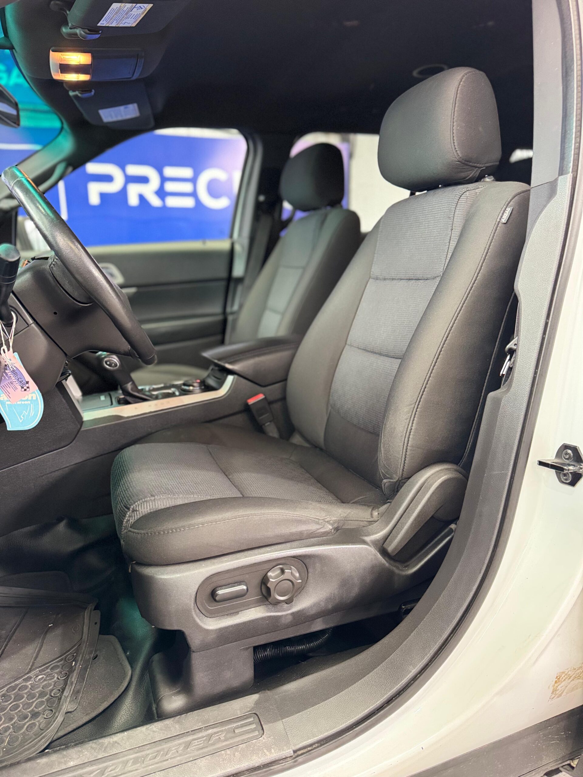 FORD – EXPLORER XLT 4×4 TA
