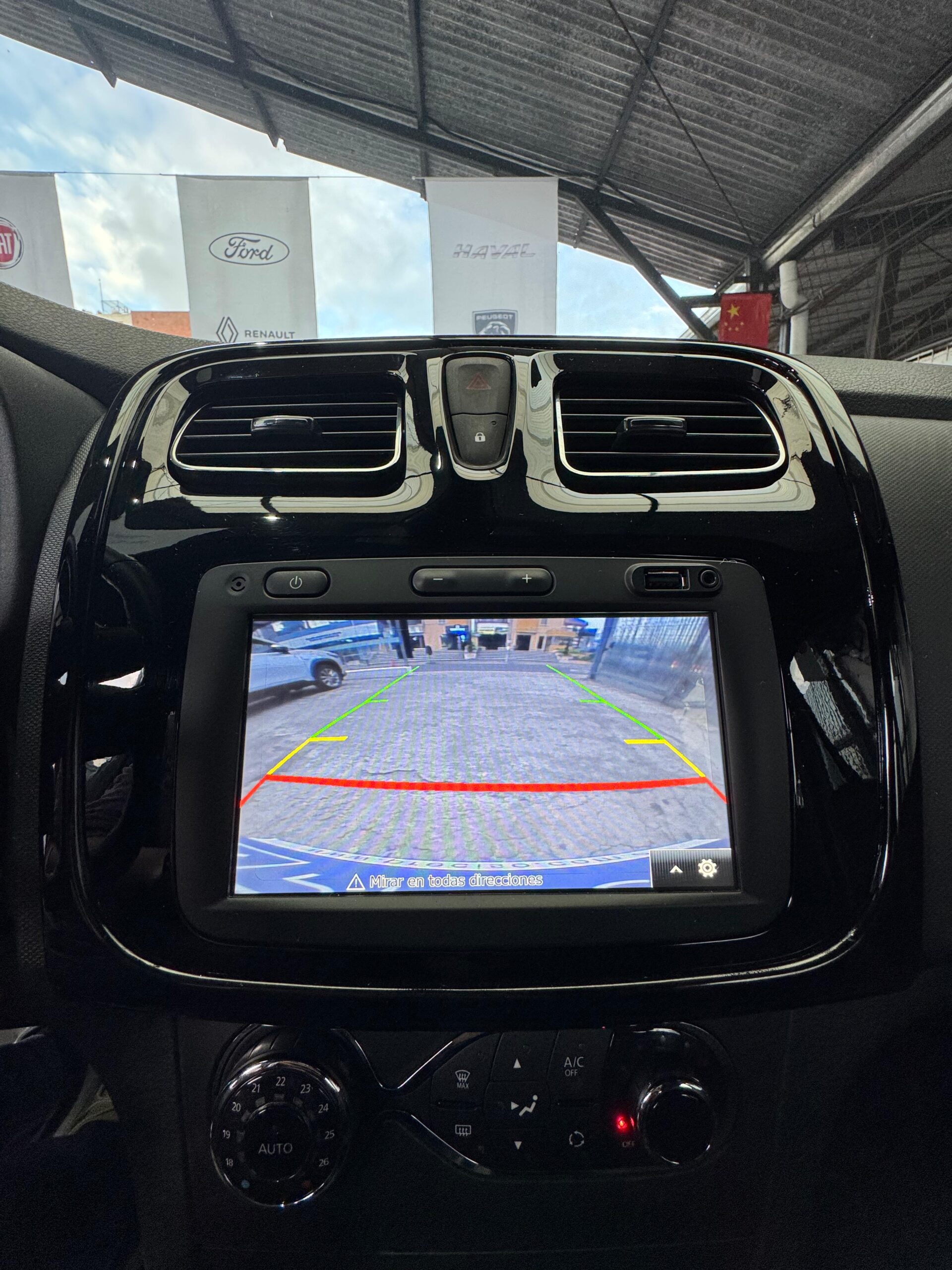 RENAULT – STEPWAY INTENS FASE || AC 1.6 5P