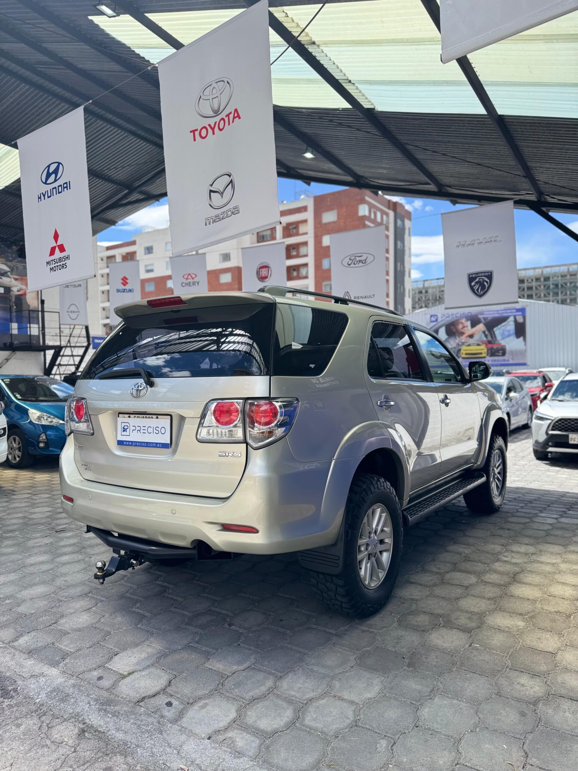 TOYOTA – FORTUNER 2.7 AC 4×4 TM