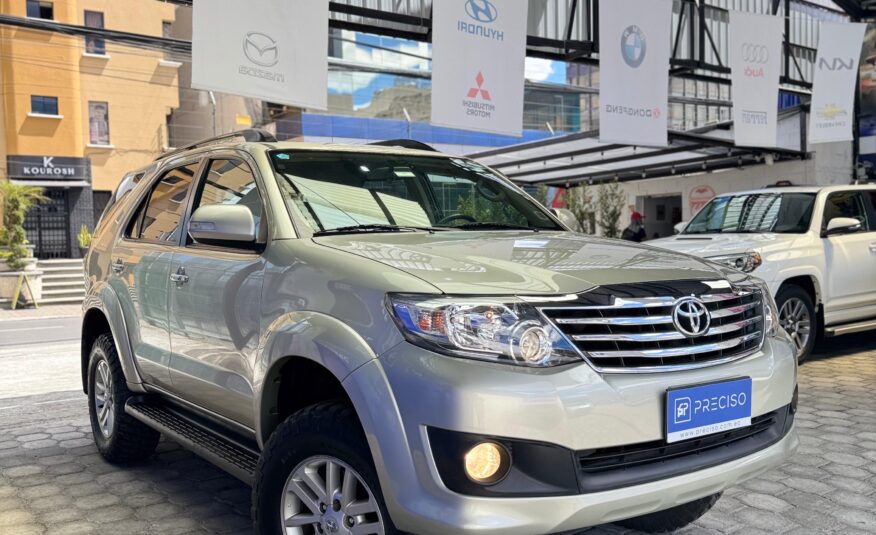 TOYOTA – FORTUNER 2.7 AC 4×4 TM