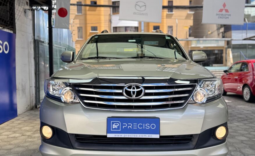 TOYOTA – FORTUNER 2.7 AC 4×4 TM