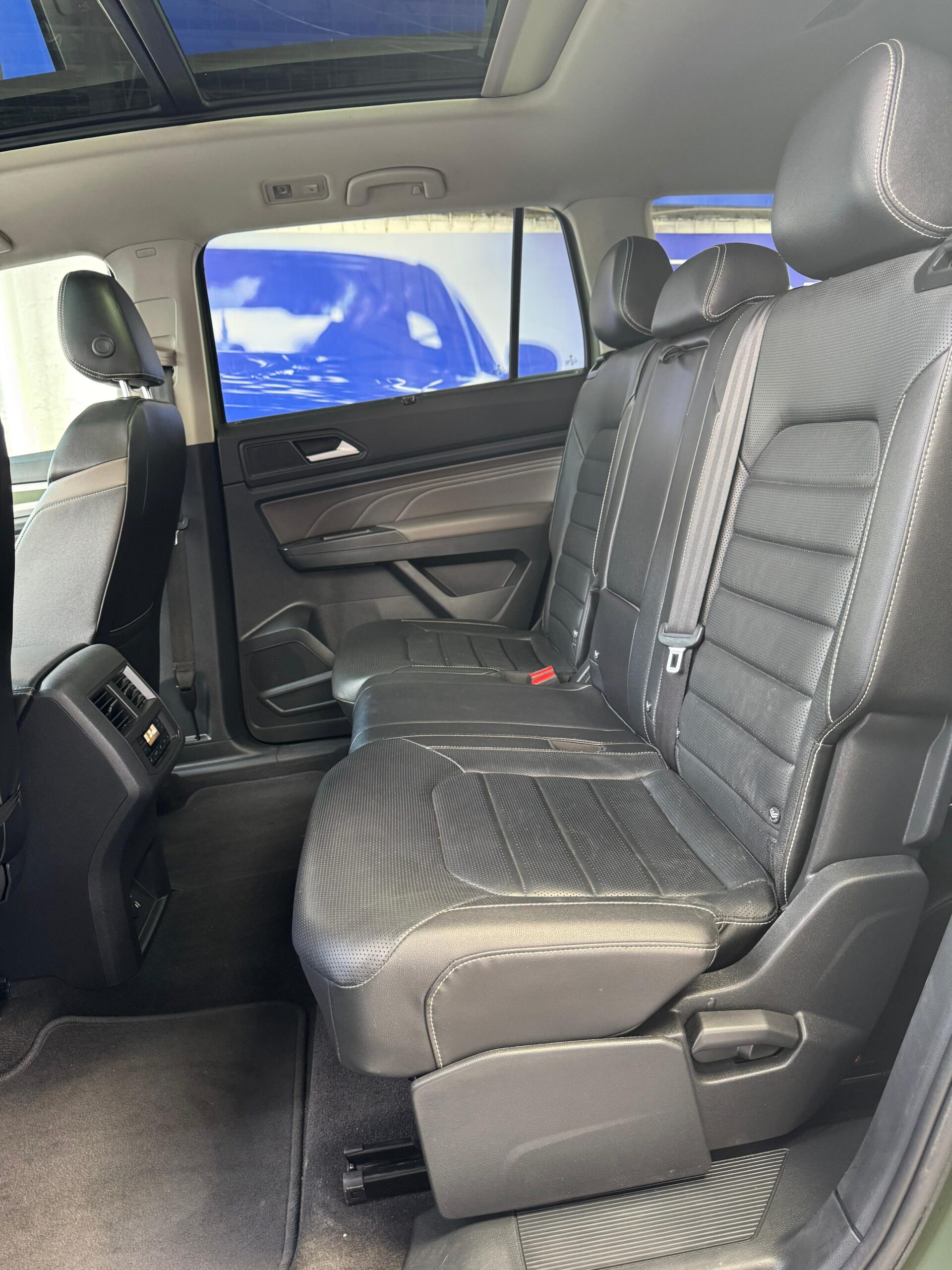 VOLKSWAGEN – TERAMONT SEL PREMIUM AC 3.6 5P