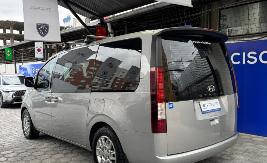 HYUNDAI – STARIA 11 PAS GL AC 2.2 5P 4X2 TM DIESEL