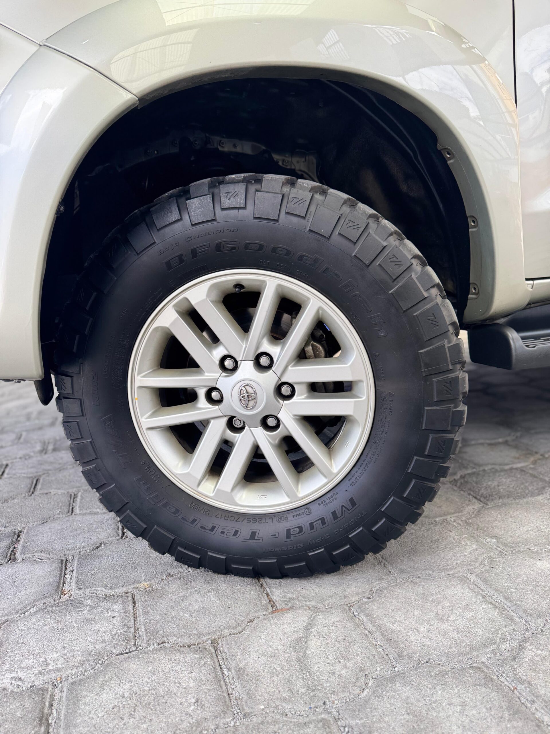 TOYOTA – FORTUNER 2.7 AC 4×4 TM