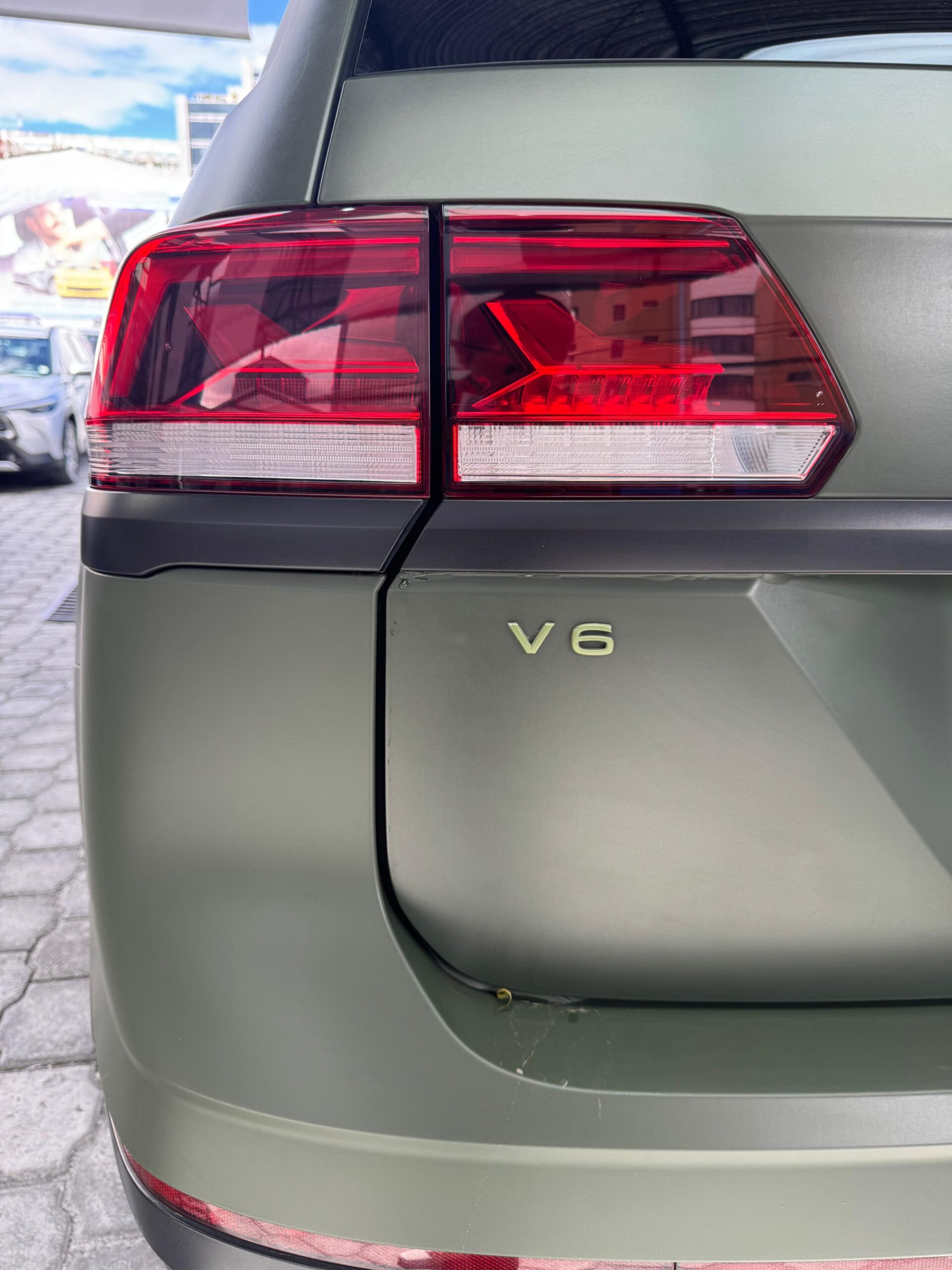 VOLKSWAGEN – TERAMONT SEL PREMIUM AC 3.6 5P