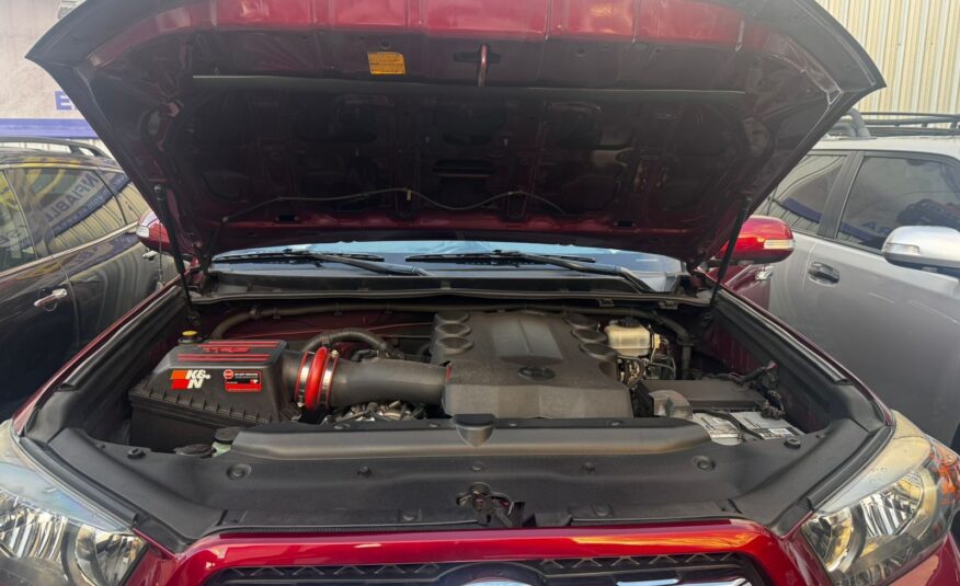 TOYOTA – 4RUNNER SR5 PREMIUM 4.0 4×4 TA