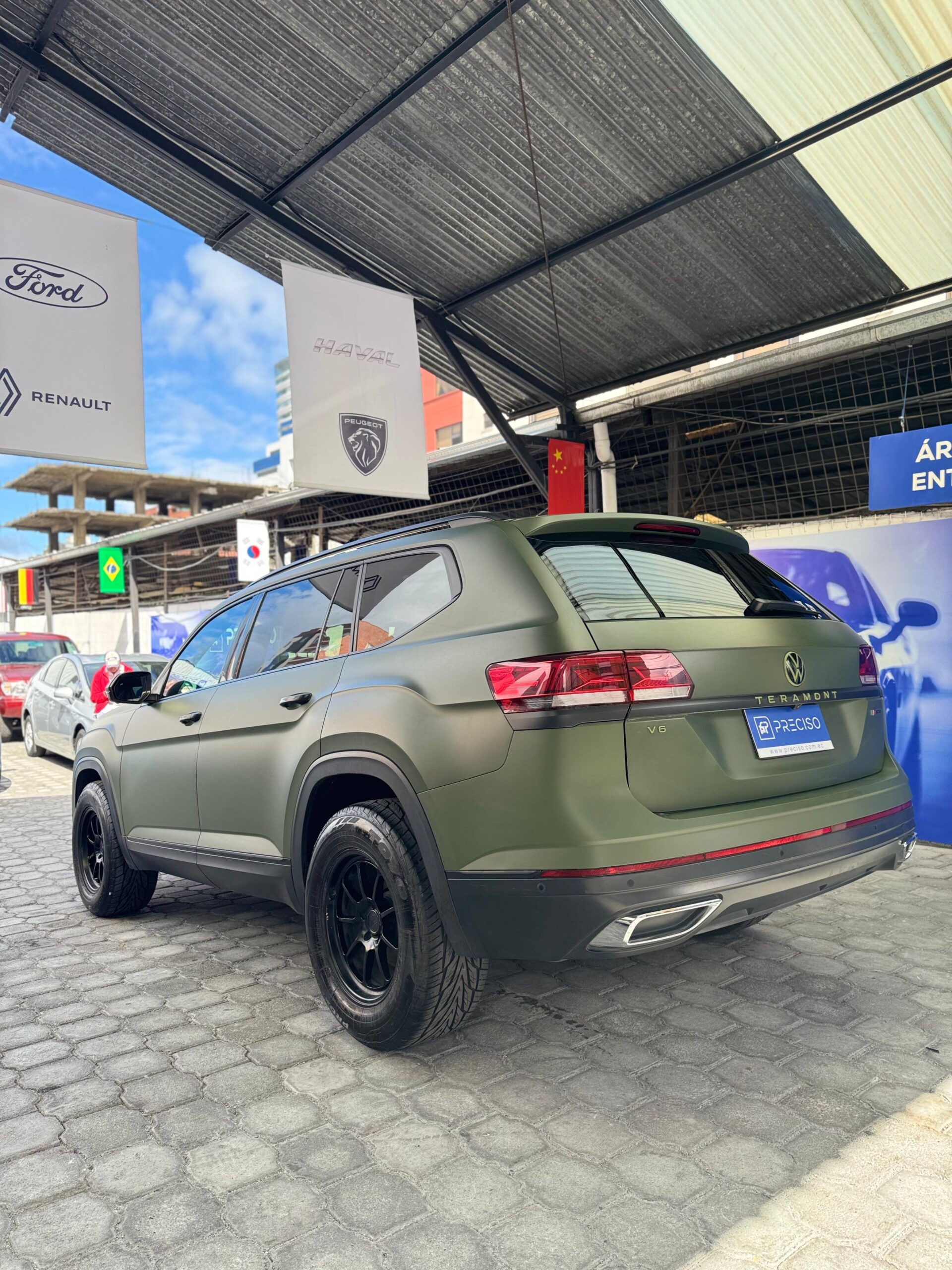 VOLKSWAGEN – TERAMONT SEL PREMIUM AC 3.6 5P