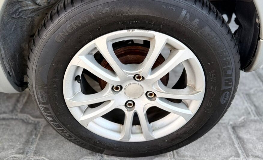 TOYOTA – YARIS 3p