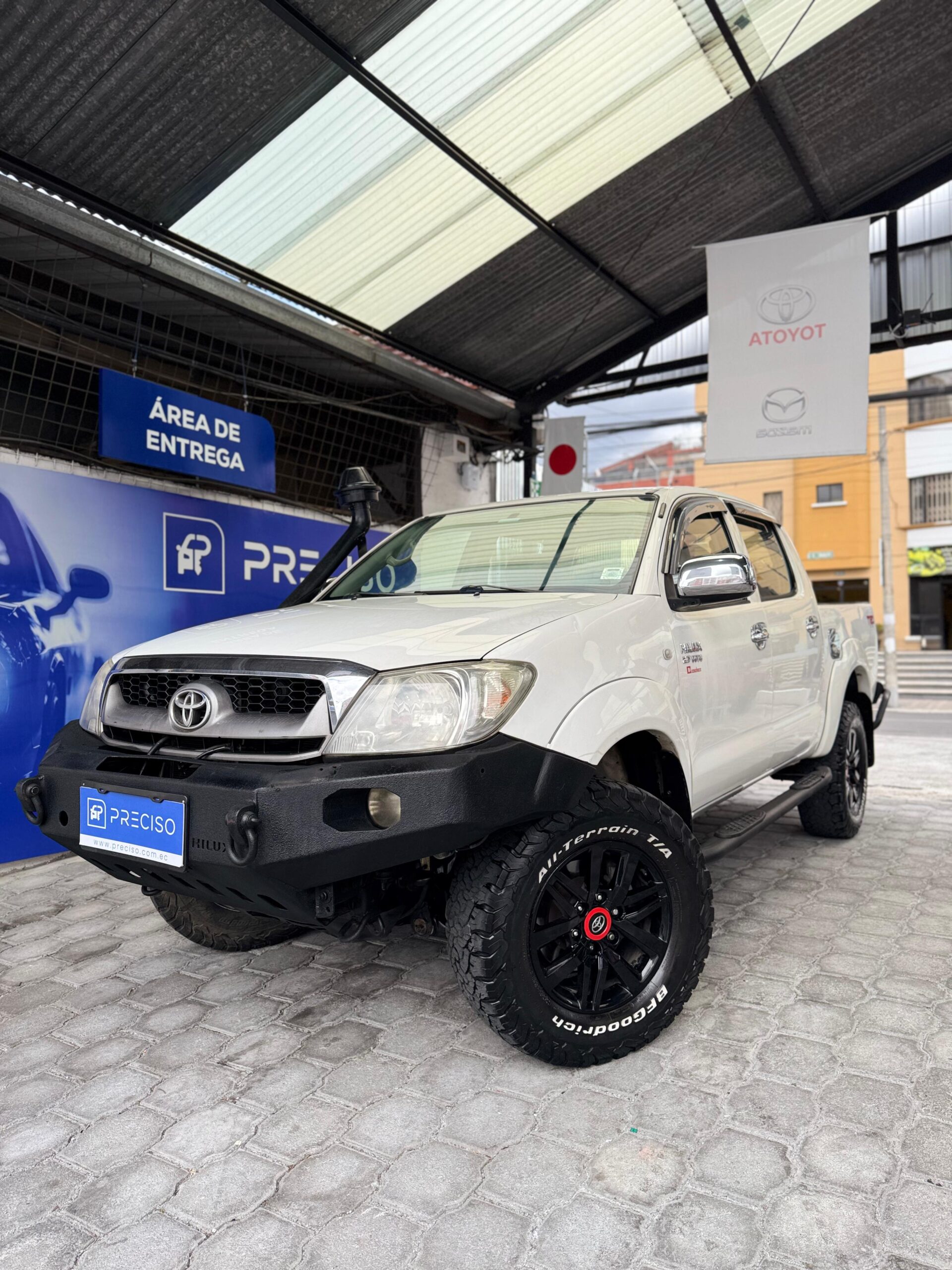 TOYOTA – HILUX SR 2.7 4×4 TM