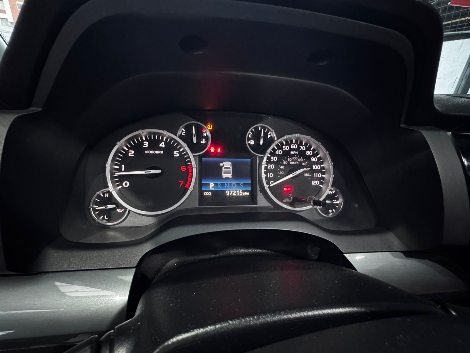 TOYOTA – TUNDRA CRW AC 5.7 CD 4×4 TA