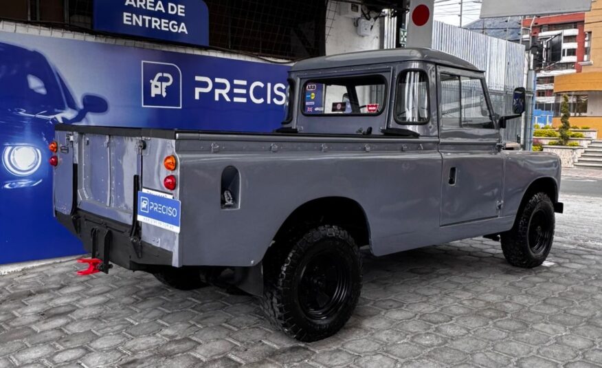 LAND ROVER – JARDINERA