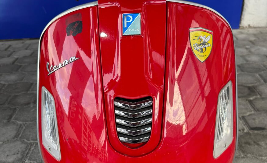 VESPA – GTS 300 SUPER ABS