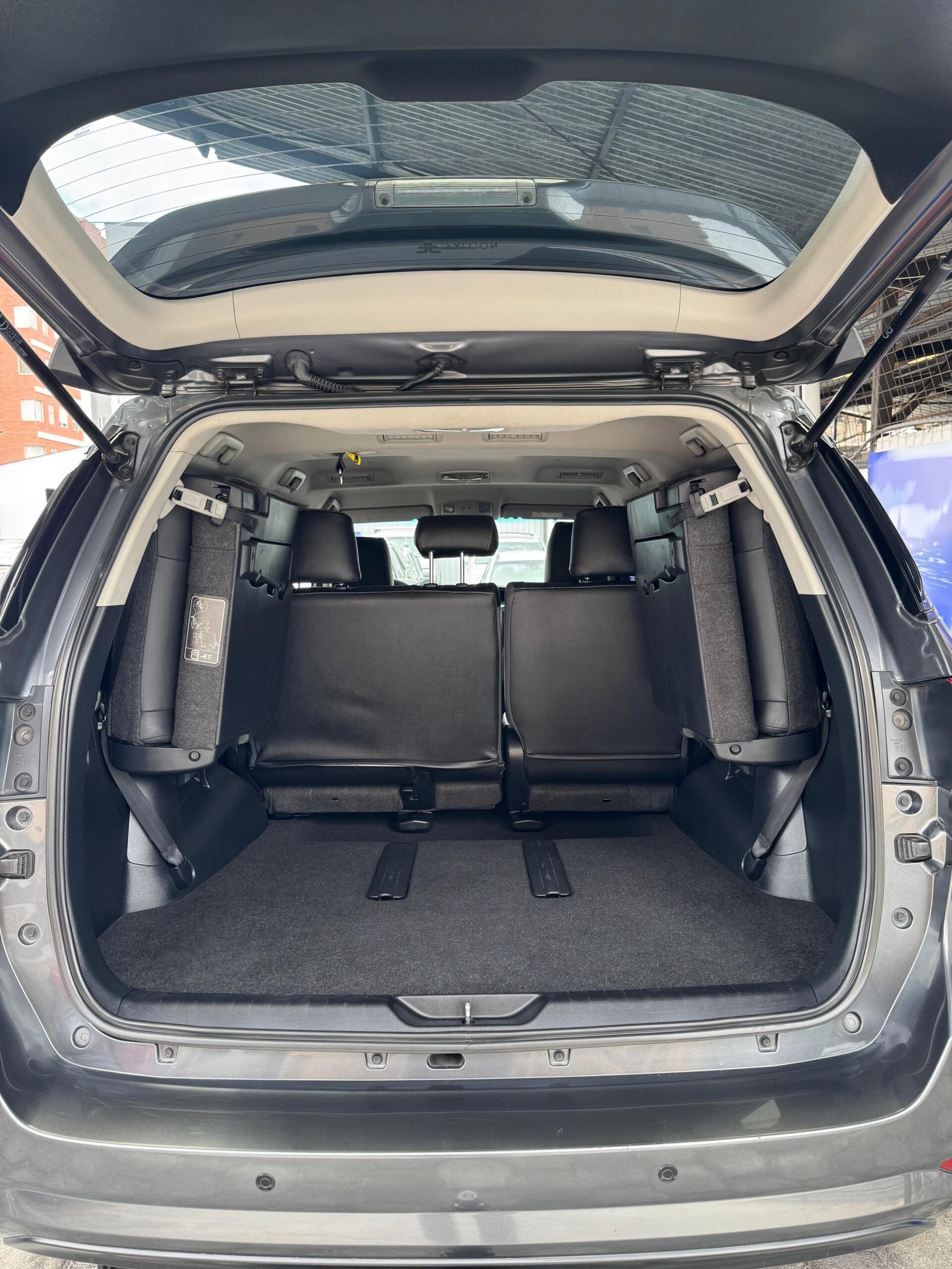 TOYOTA – NEW FORTUNER AC 2.7 5P 4X4 TM