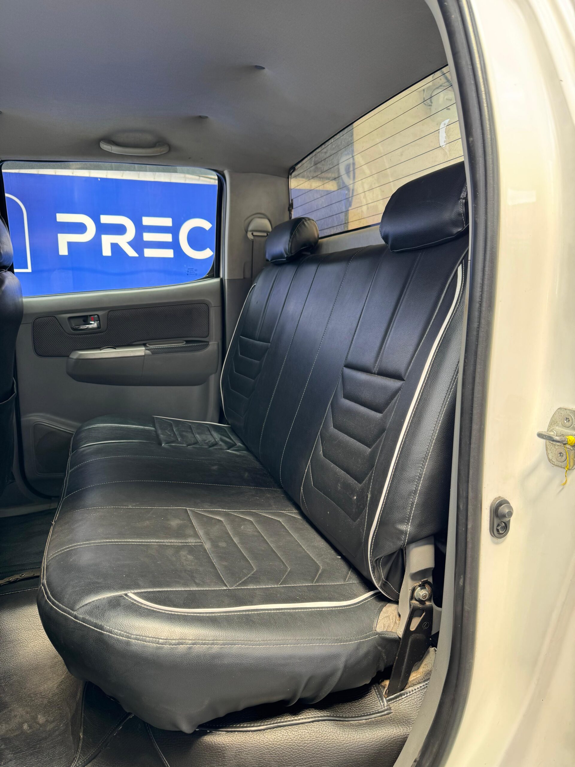 TOYOTA – HILUX SR 2.7 4×4 TM