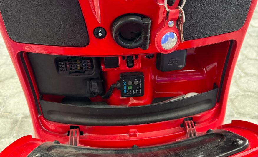 VESPA – GTS 300 SUPER ABS