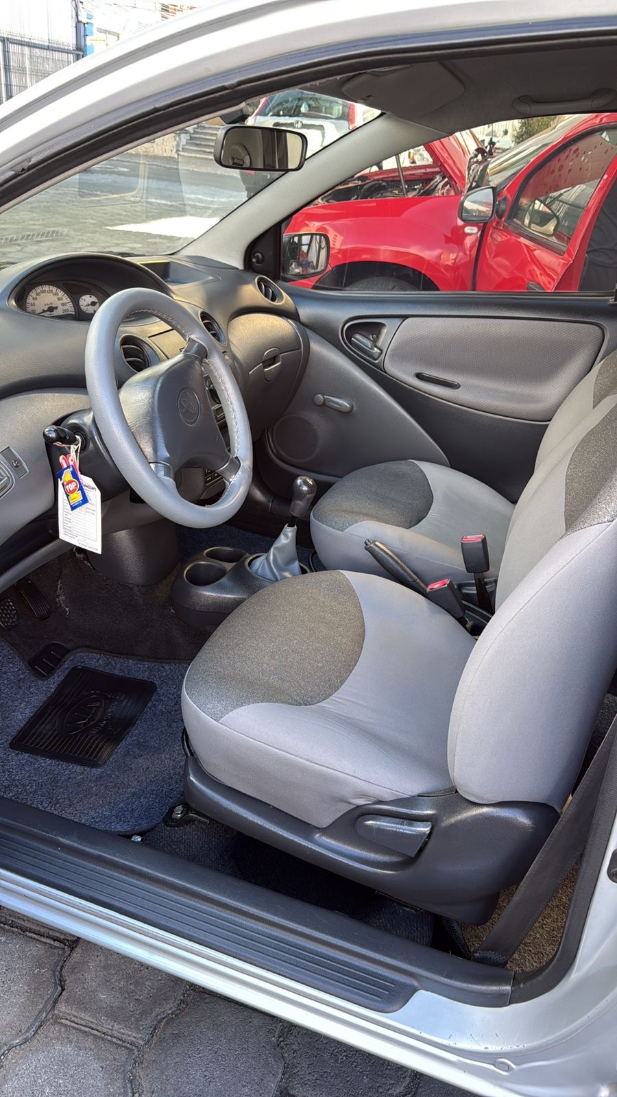 TOYOTA – YARIS 3p