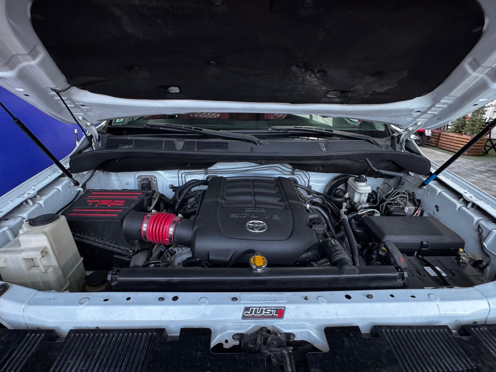 TOYOTA – TUNDRA CRW AC 5.7 CD 4×4 TA