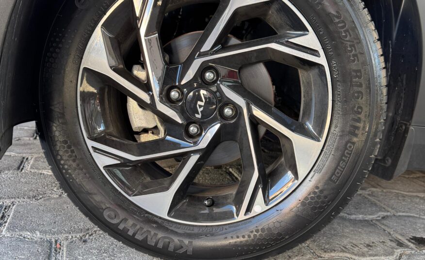 KIA – K3 CROSS LX AC 1.4 TM