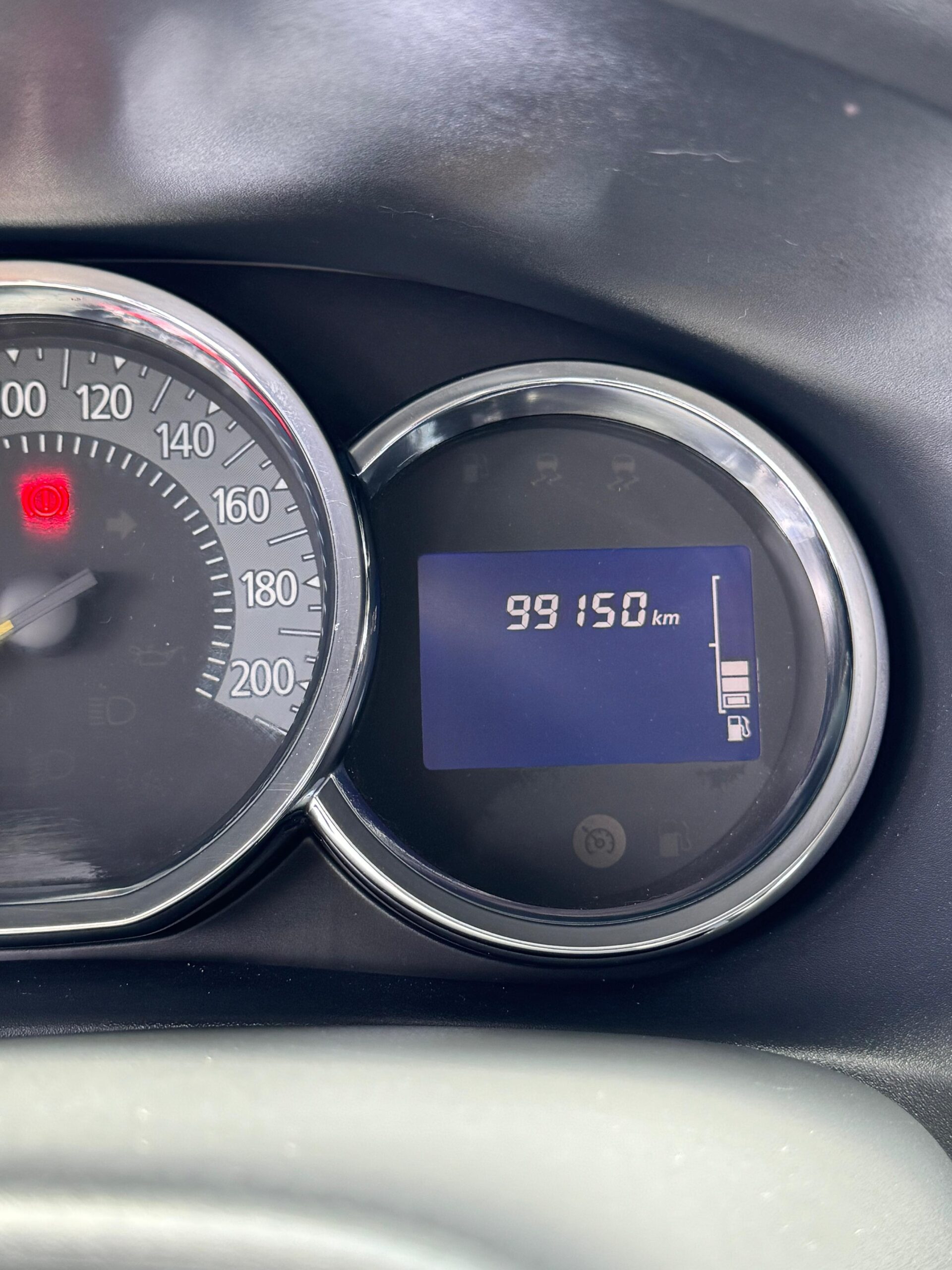 RENAULT – LOGAN DYNAMIQUE 1.6 AC TM