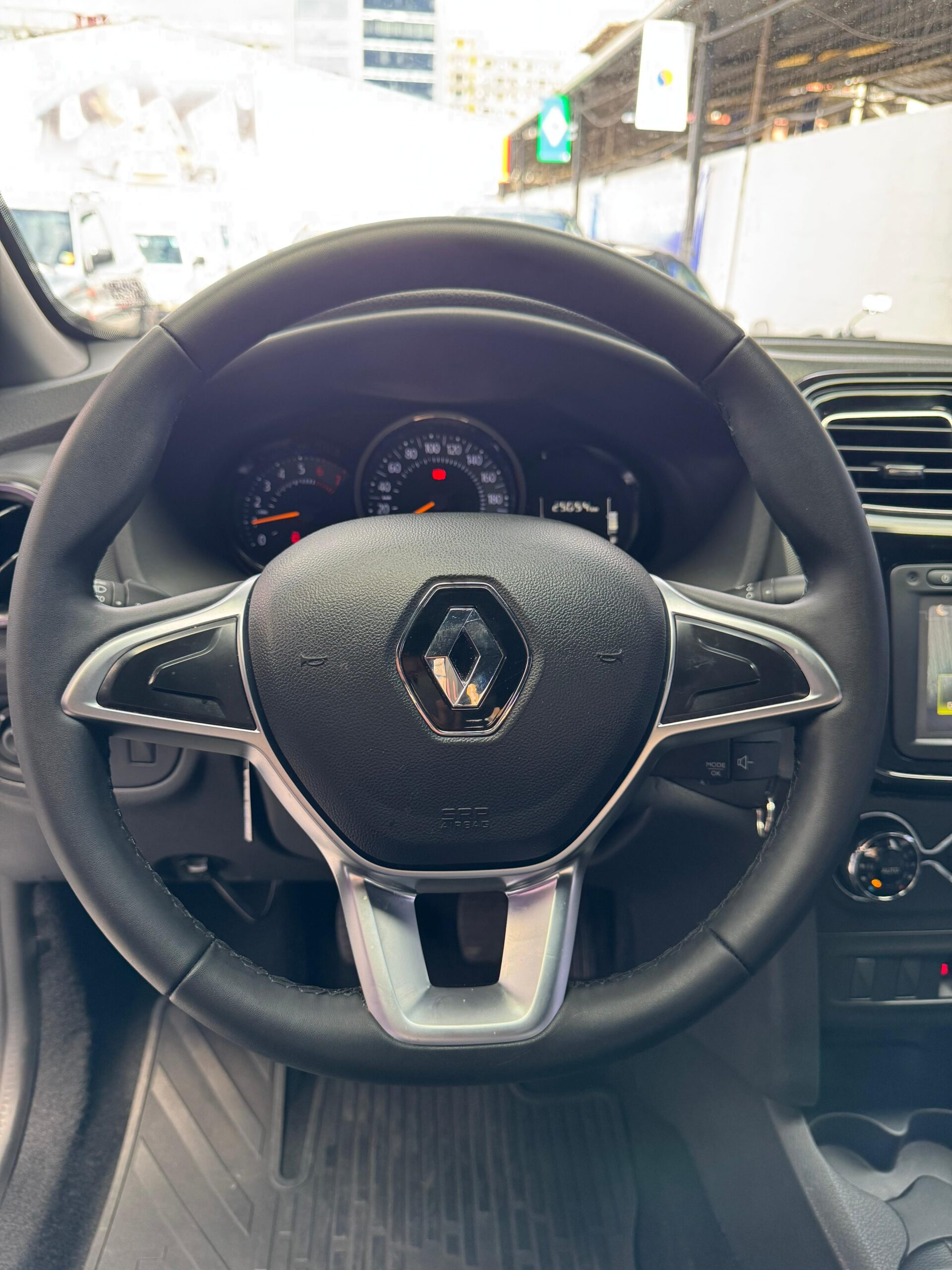 RENAULT – LOGAN CROSS INTENS AC 1.6 4P 4X2 TM