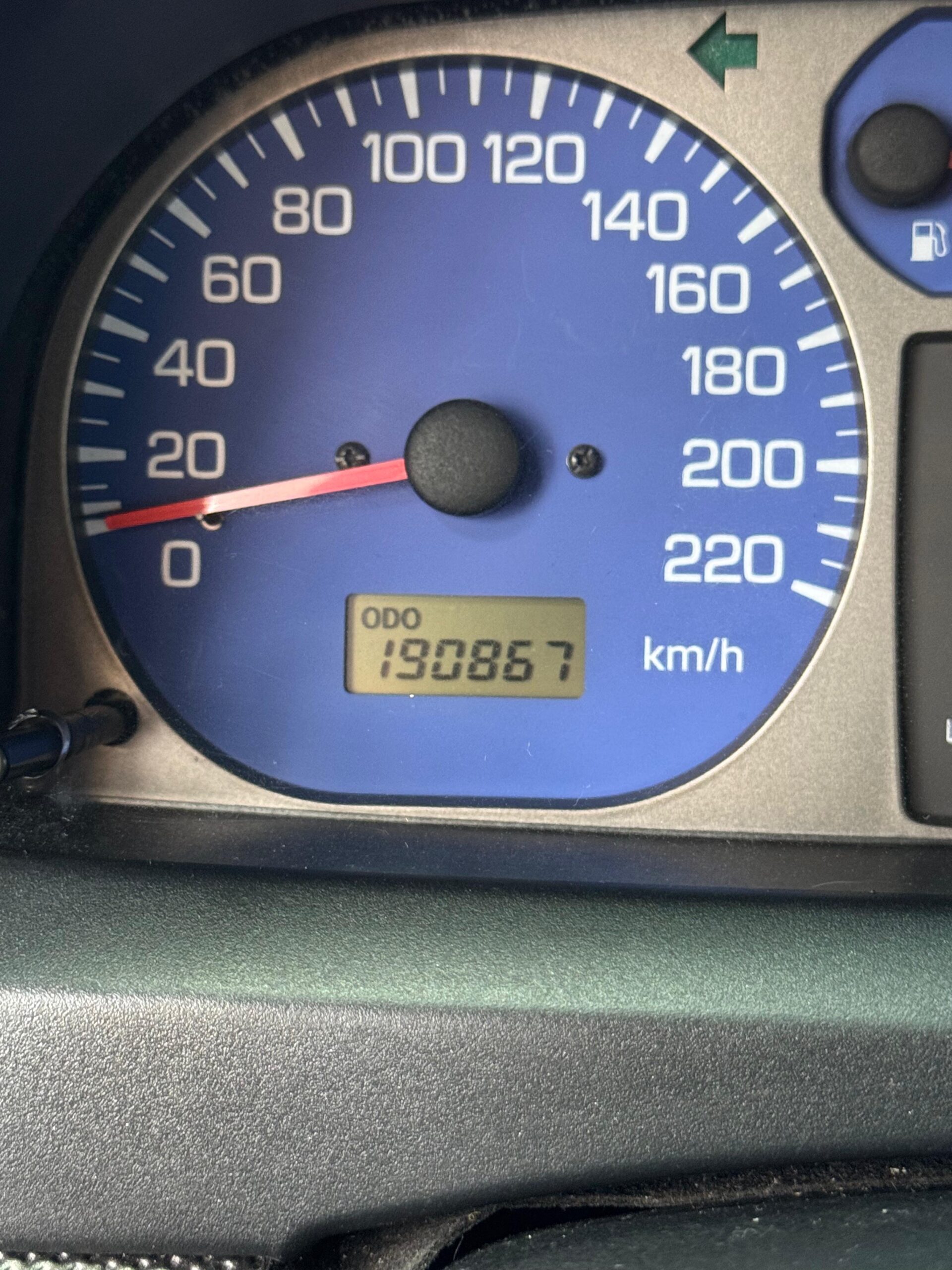 MITSUBISHI – MONTERO 1O 3P 1.6L T/M