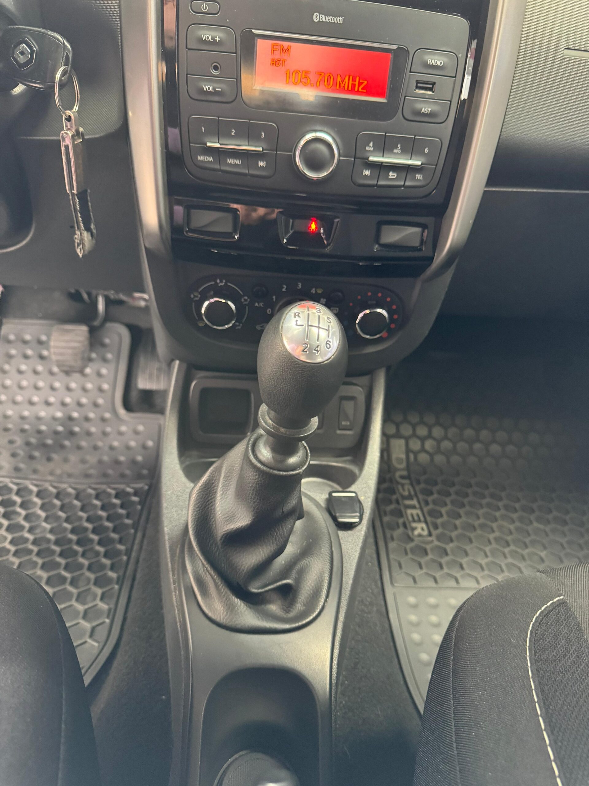RENAULT – DUSTER ZEN AC 2.0 5P 4X2 TM