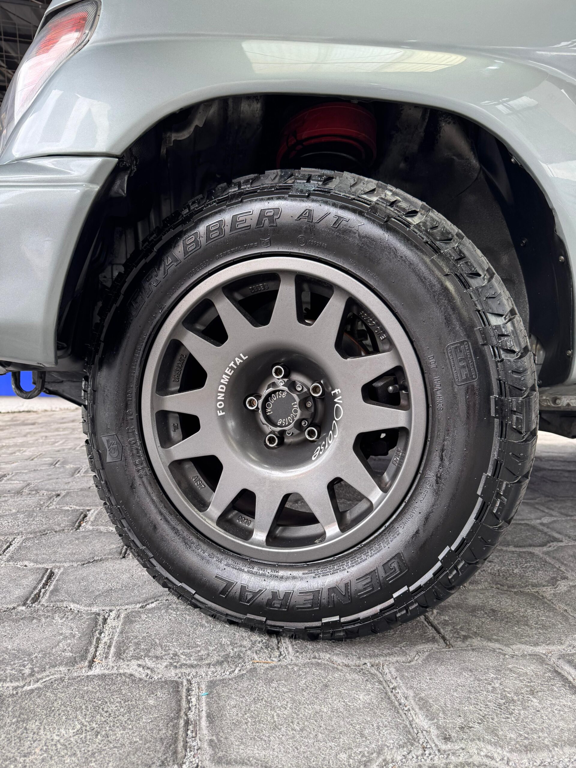 MITSUBISHI – MONTERO 1O 3P 1.6L T/M