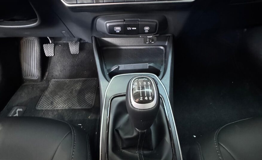 KIA – K3 CROSS LX AC 1.4 TM