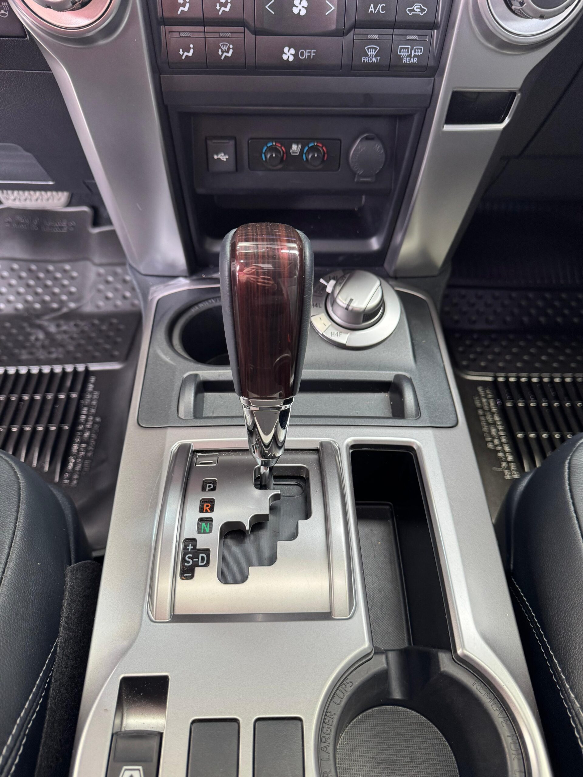 TOYOTA – 4RUNNER LTD 4.0 AC 4×4 TA