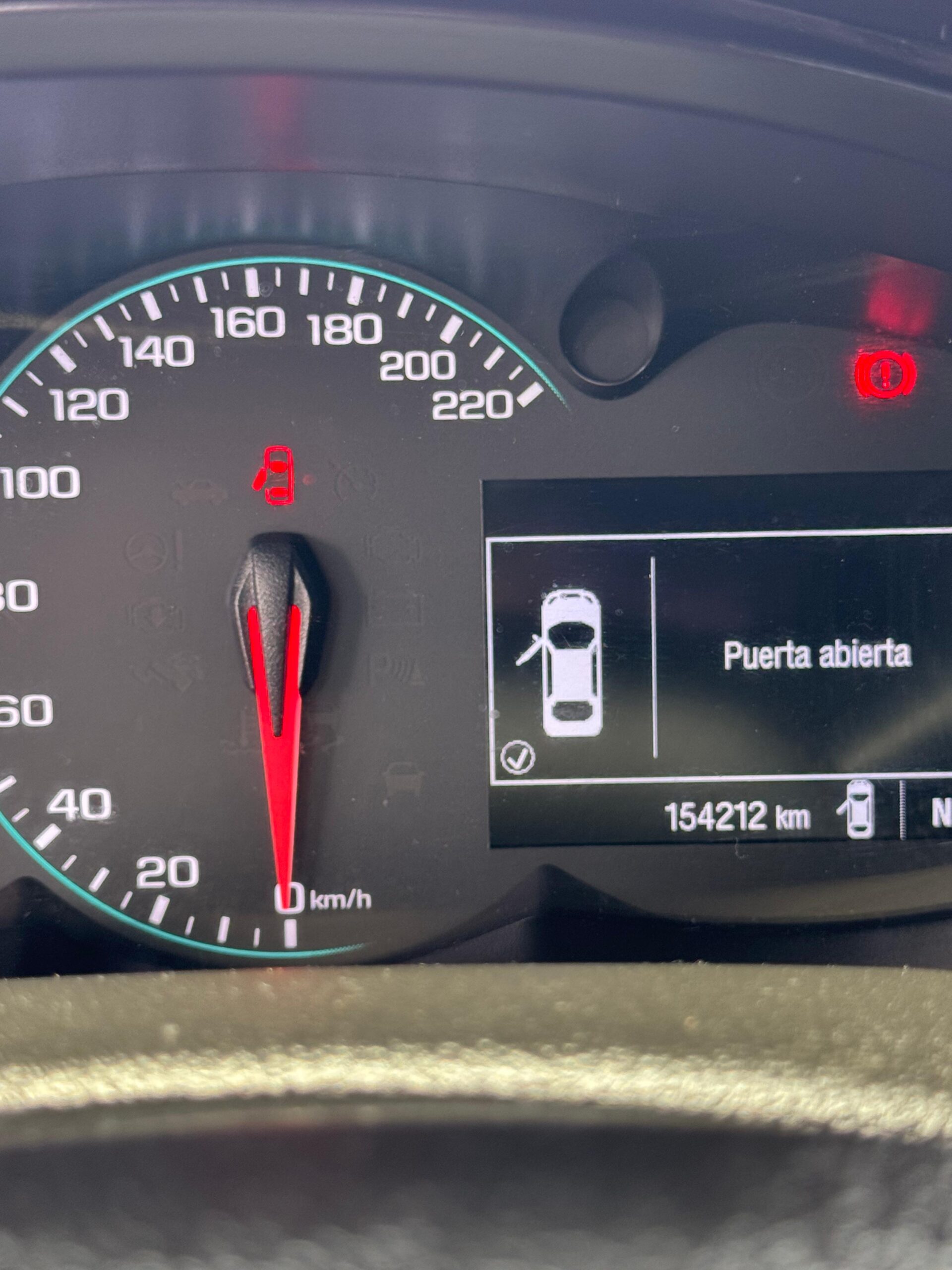 CHEVROLET – TRACKER LT AC 1.8 5P 4X2 TA