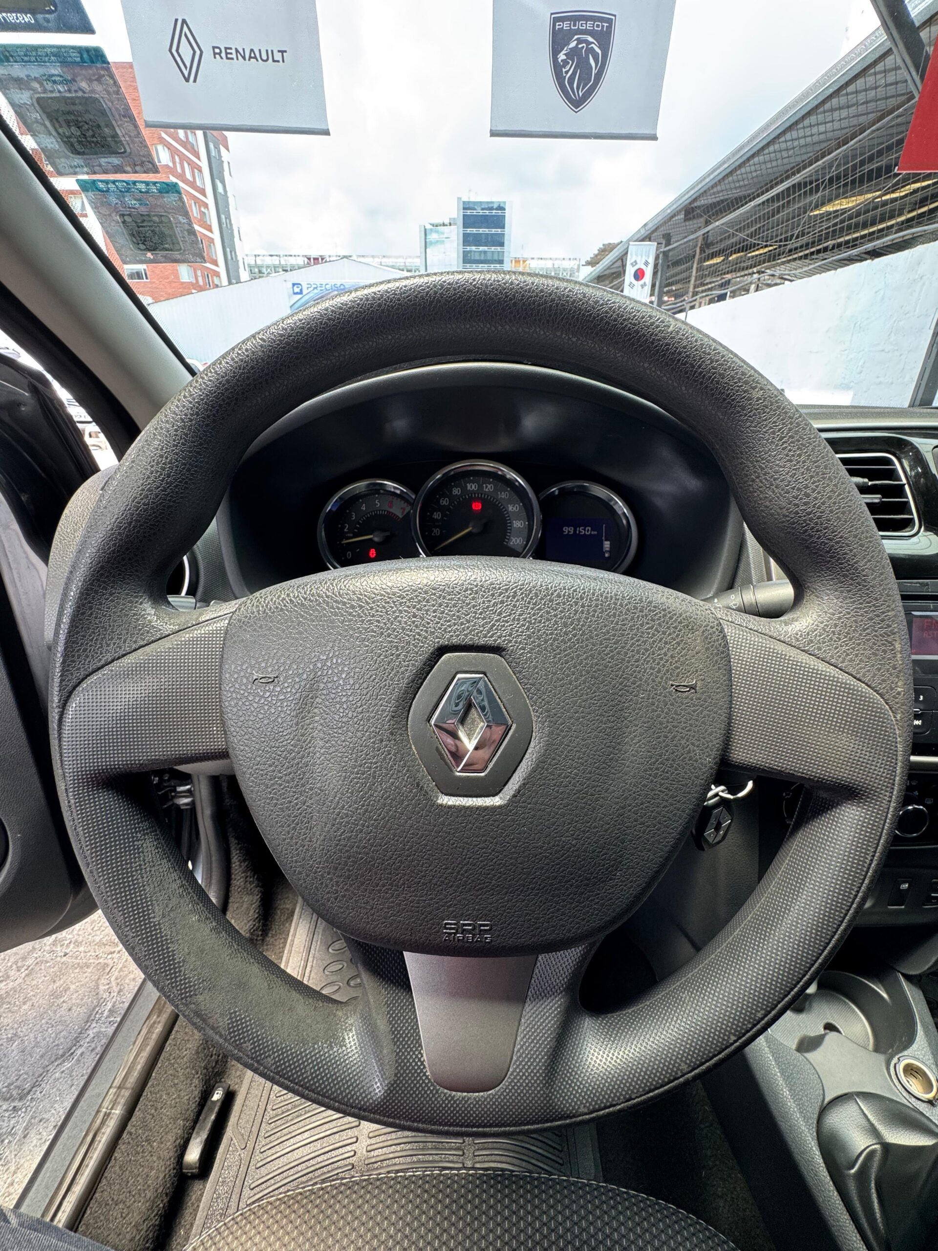 RENAULT – LOGAN DYNAMIQUE 1.6 AC TM