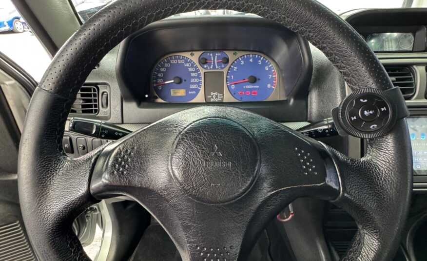 MITSUBISHI – MONTERO 1O 3P 1.6L T/M