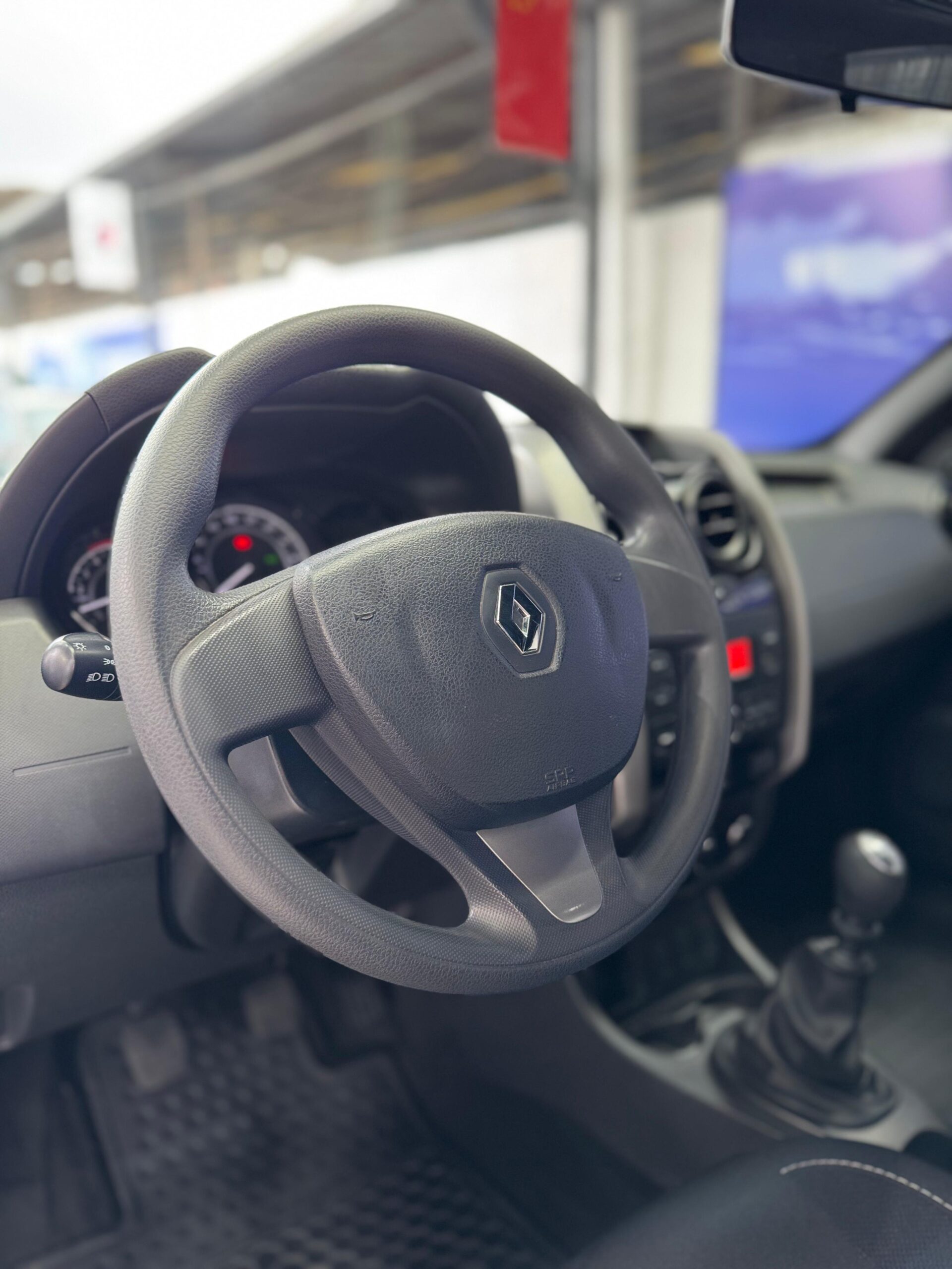 RENAULT – DUSTER ZEN AC 2.0 5P 4X2 TM