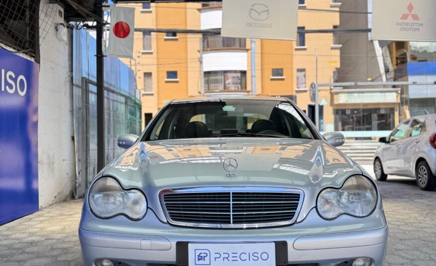 MERCEDES BENZ – C200K AC 2.0 5p 4×2 TM