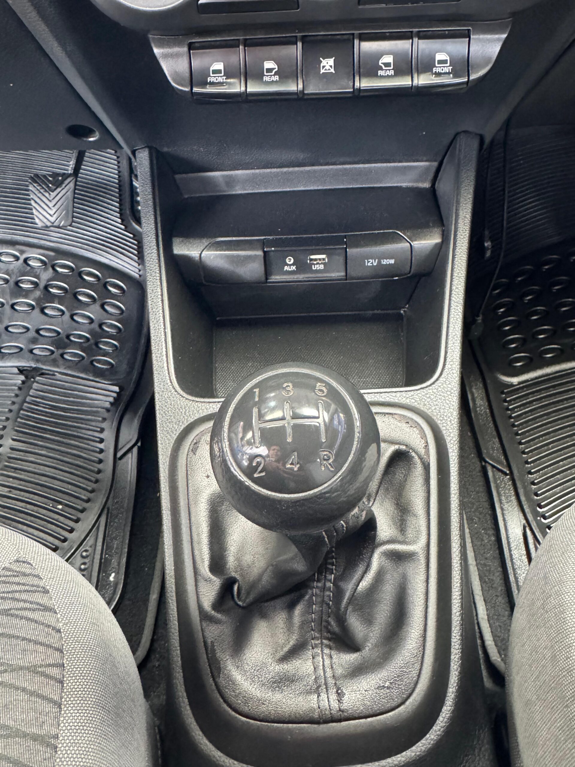 KIA – SOLUTO STD 1.4 TM